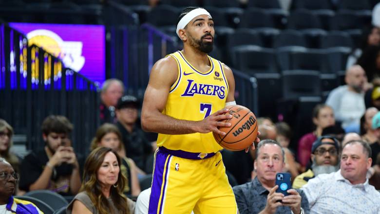 Lakers trade candidate Gabe Vincent booed by home fans following disastrous performance - Ảnh 1