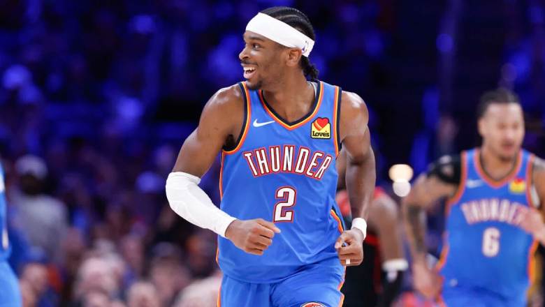 Ranking the greats: Who are the best NBA players with jersey number 2? - Ảnh 3