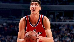 Who are the tallest basketball players in NBA history? A list of the 10 greatest giants to ever play