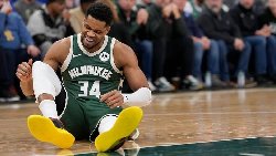 Giannis Antetokounmpo slams 'selfish' teammates following loss to Thunder